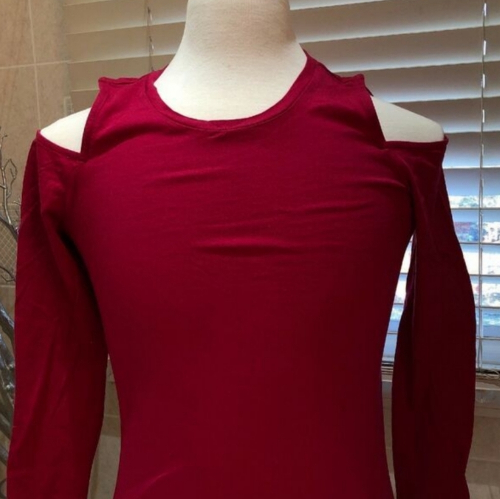 MK Cold Shoulder
